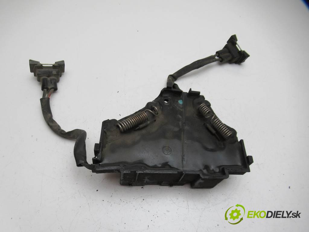 Opel Vectra C  2002 92 kW LIFTBACK 5D 2.2DTI 125KM 02-08 2200 Modul Riadiaca jednotka ventilátora 1379131 (Ostatné)