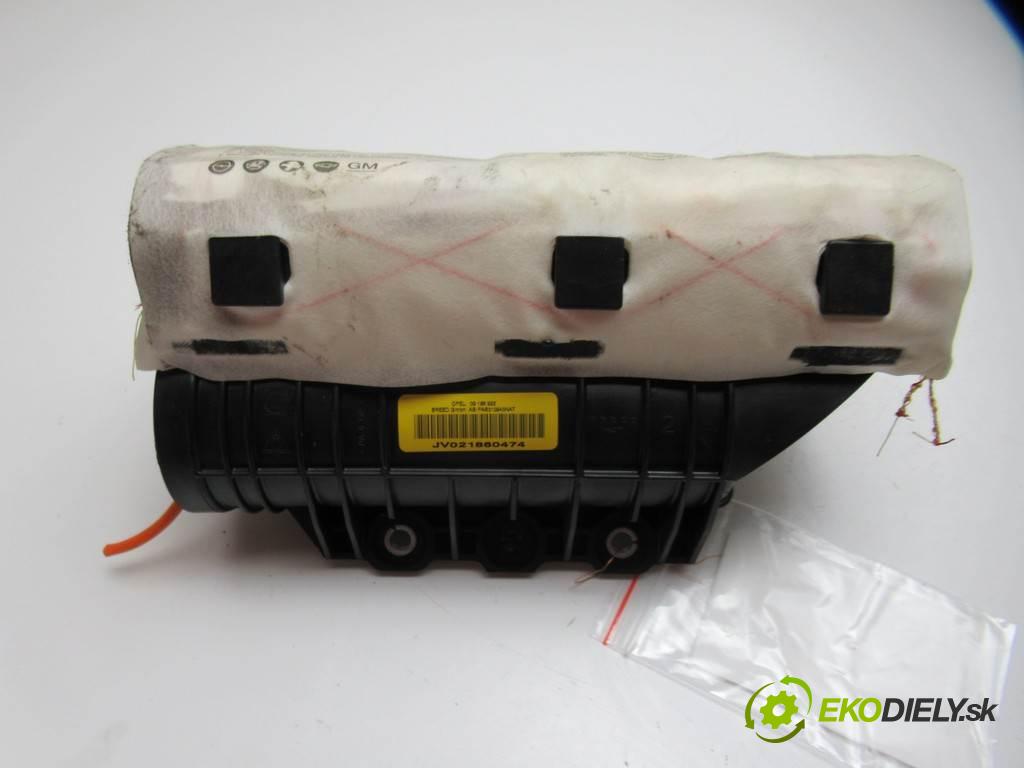 Opel Vectra C  2002 92 kW LIFTBACK 5D 2.2DTI 125KM 02-08 2200 AirBag spolujazdca 09186922 (Airbagy)