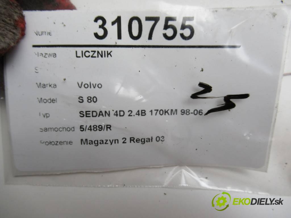 Volvo S80  2000 125 kW SEDAN 4D 2.4B 170KM 98-06 2400 Prístrojovka 9499668 (Prístrojové dosky, displeje)