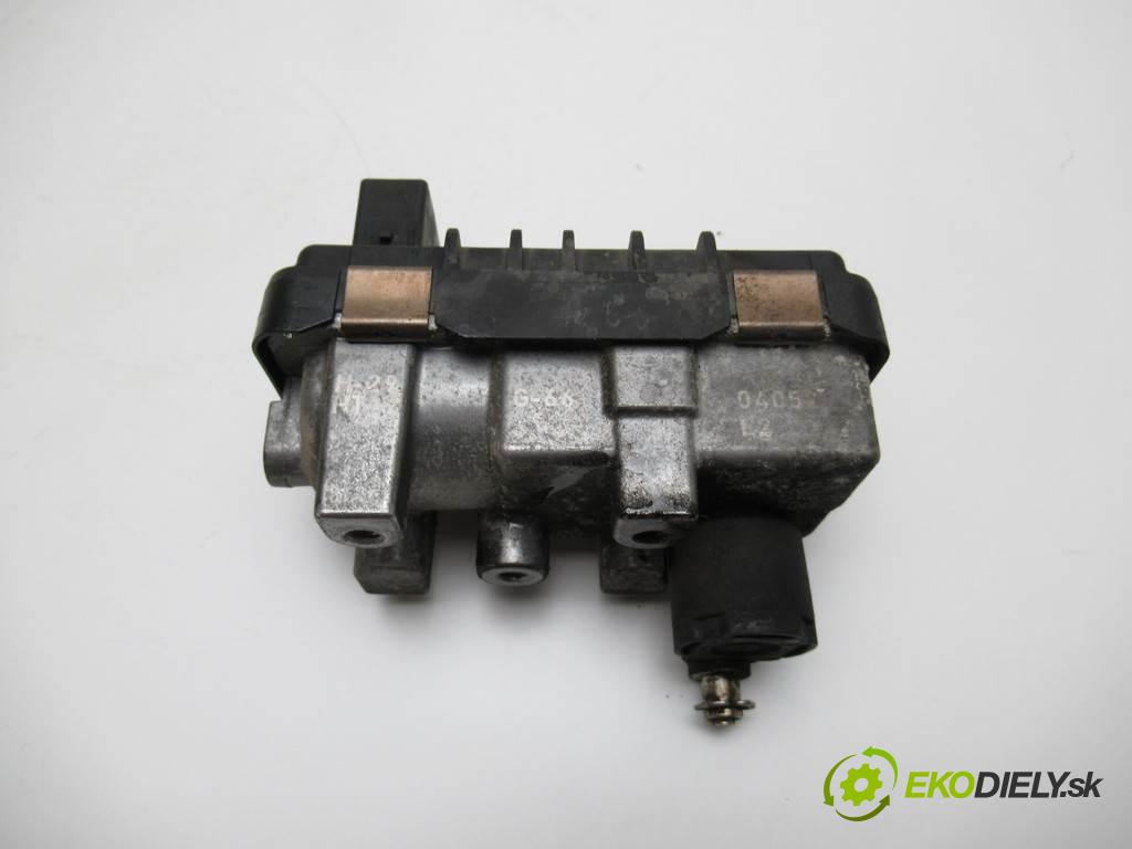 Mercedes-Benz E W211    LIFT SEDAN 2.2CDI 170KM 02-09  nastavovač turba 6NW009228 (Ostatní)