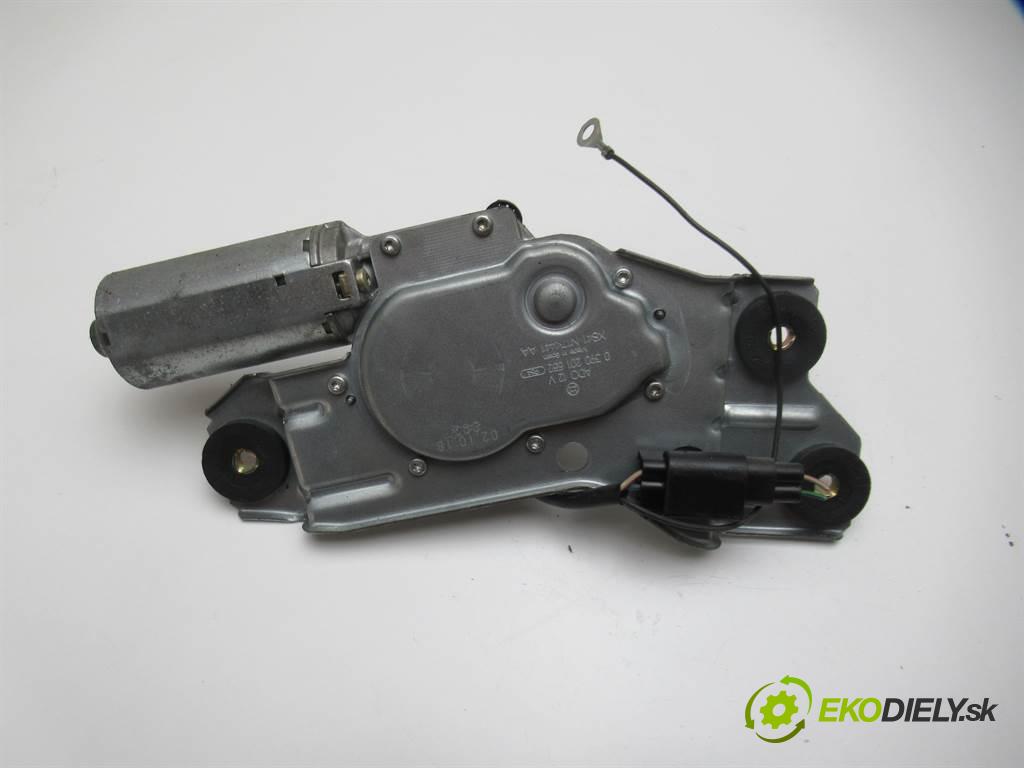 Ford Focus I LIFT  2002 66 kW 1.8TDDI 90KM 98-04 1800 motorek stěračů zadní část