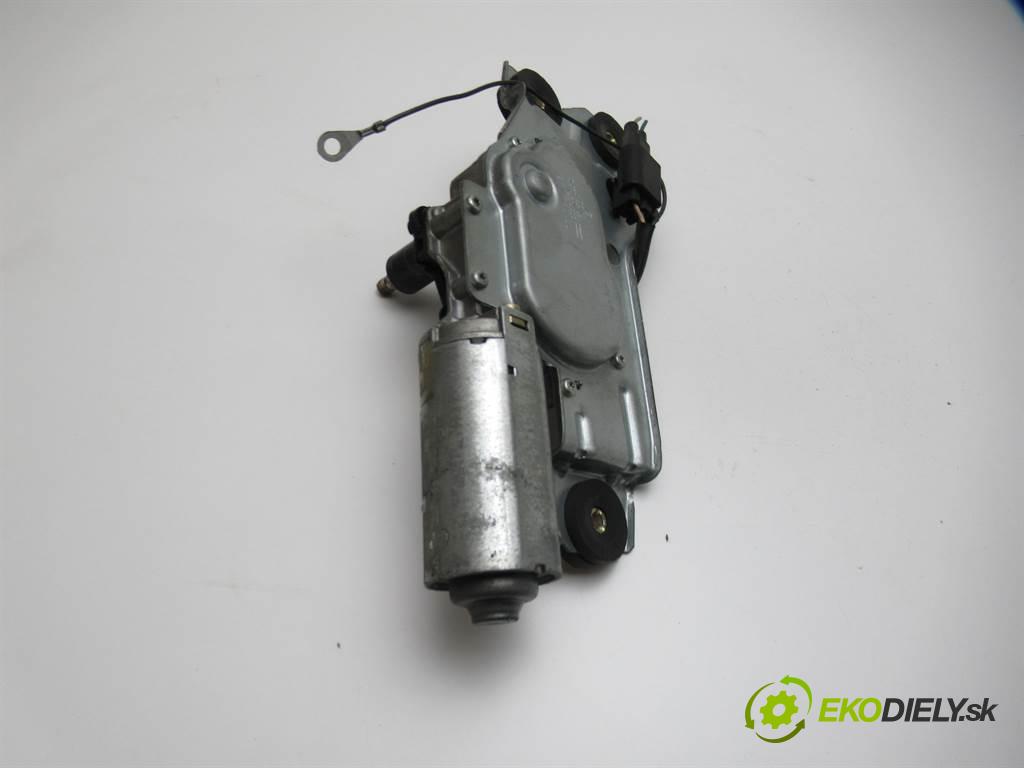 Ford Focus I LIFT  2002 66 kW 1.8TDDI 90KM 98-04 1800 motorek stěračů zadní část