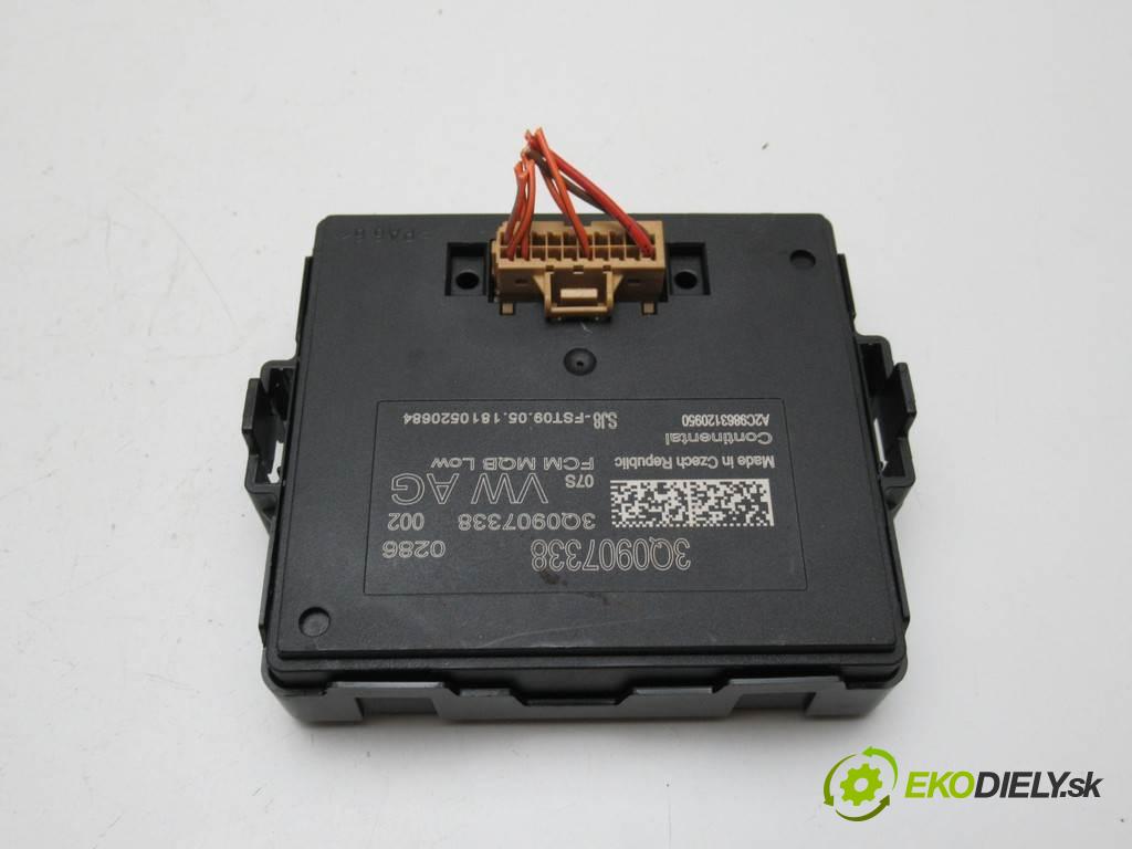 Seat Leon III    LIFT HATCHBACK 5D 1.4TSI 150KM 12-20  modul GATEWAY LED 3Q0907338