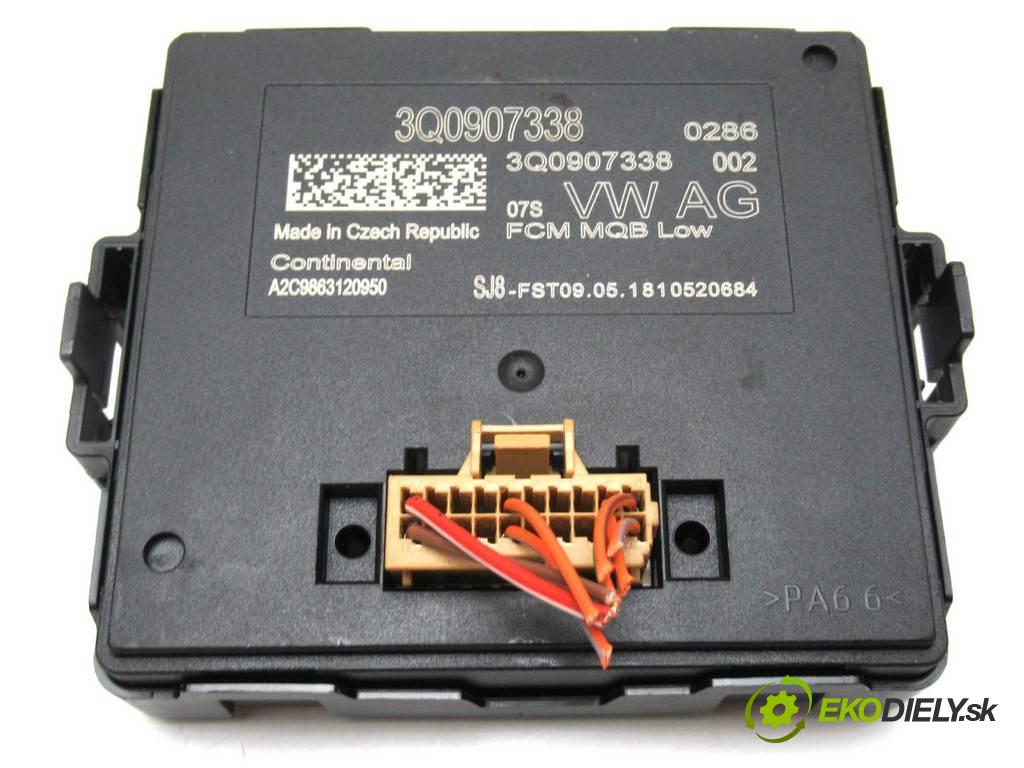 Seat Leon III    LIFT HATCHBACK 5D 1.4TSI 150KM 12-20  modul GATEWAY LED 3Q0907338