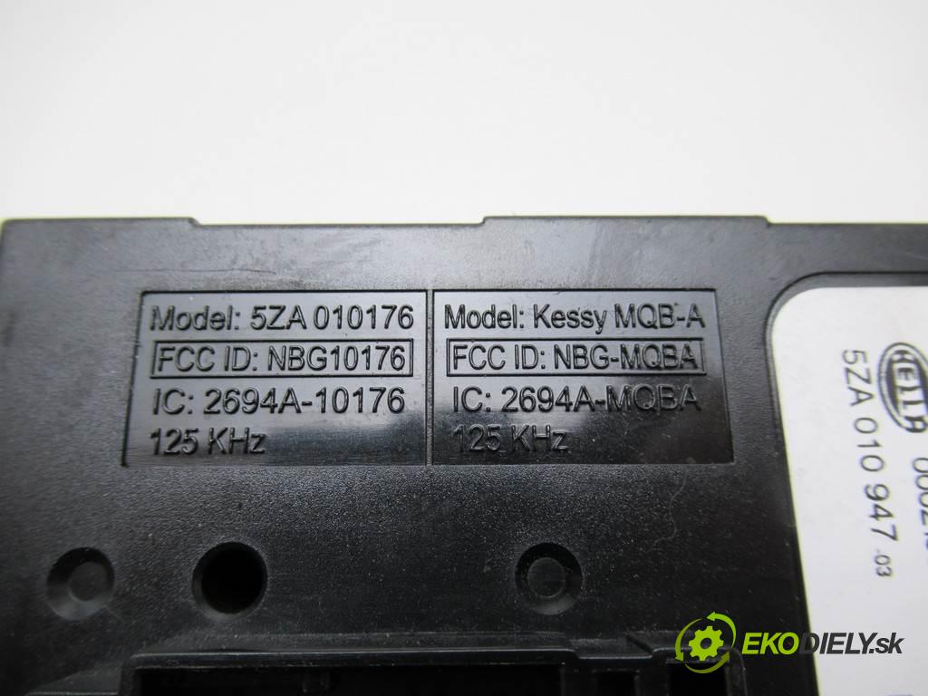 Seat Leon III    LIFT HATCHBACK 5D 1.4TSI 150KM 12-20  modul řídící jednotka KESSY 5Q0959435C