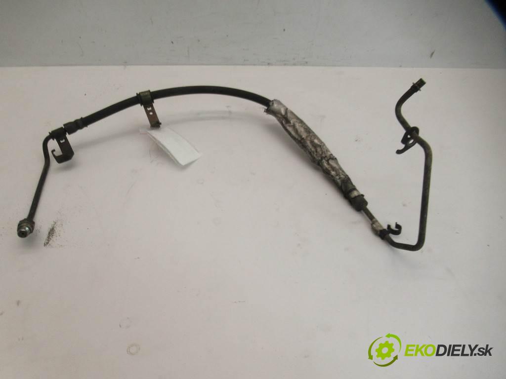 Ford Mondeo Mk3  2002 85 kW KOMBI 5D 2.0TDDI 115KM 00-07 2000 hadica servočerpadlo  (Rúrky, hadice servočerpadla)