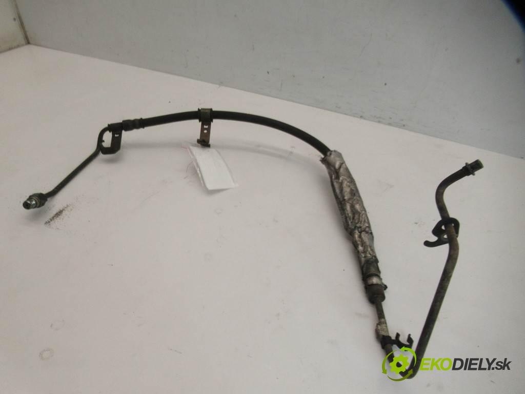 Ford Mondeo Mk3  2002 85 kW KOMBI 5D 2.0TDDI 115KM 00-07 2000 hadica servočerpadlo  (Rúrky, hadice servočerpadla)