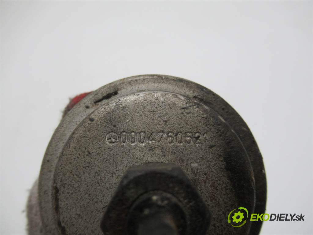 Mercedes-Benz W124    KARAWAN 2.3B 136KM 84-97  AKUMULATOR: tlaku paliva 0004760521
