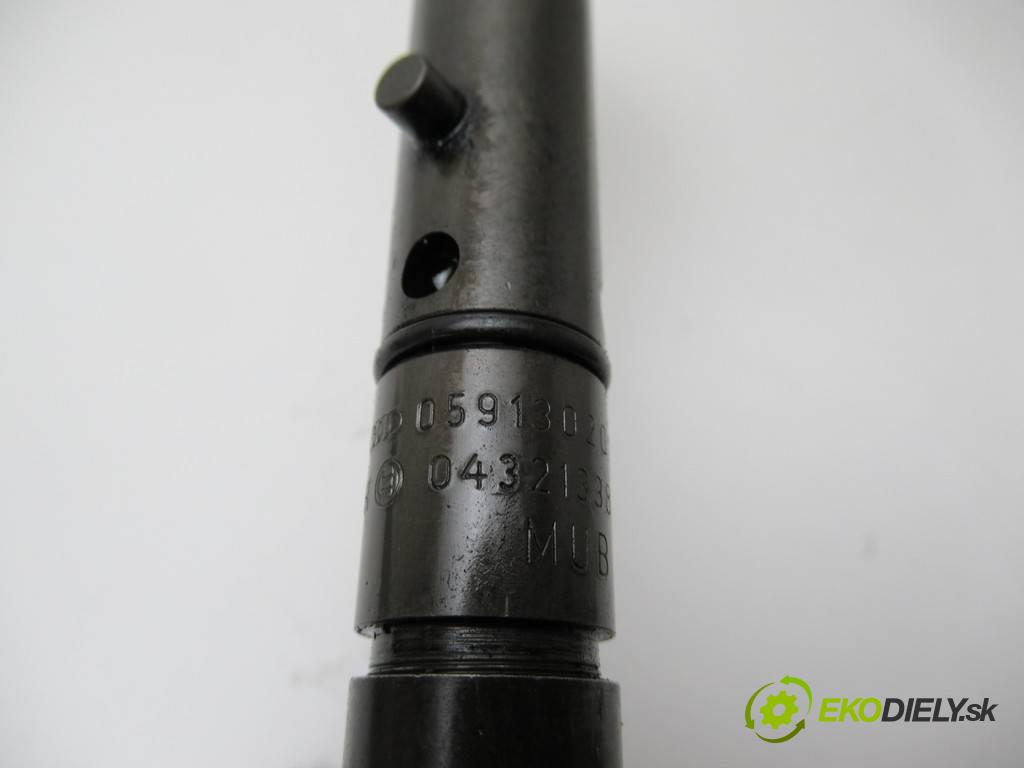 Audi A4 B5 FL  1999 110 kW KOMBI 5D 2.5TDI 150KM 96-01 2500 vstřikovací ventily 059130201A 059130202B