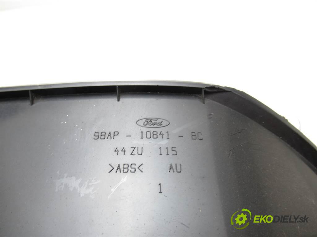 Ford Focus I LIFT  2002 74 kW HATCHBACK 5D 1.6B 100KM 98-04 1600 Prístrojovka 98AP-10841-BC (Prístrojové dosky, displeje)