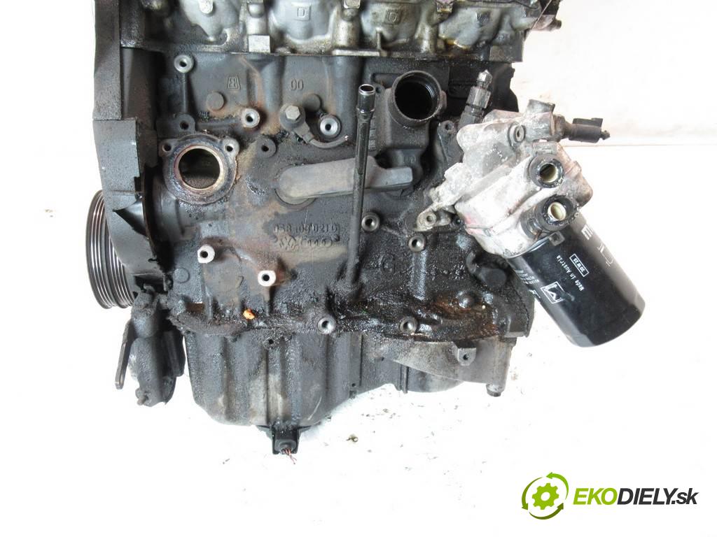Audi A4 B5 FL  2000 110 kW KOMBI 5D 1.8T 150KM 96-01 1800 motor ANB (Motory (kompletní))