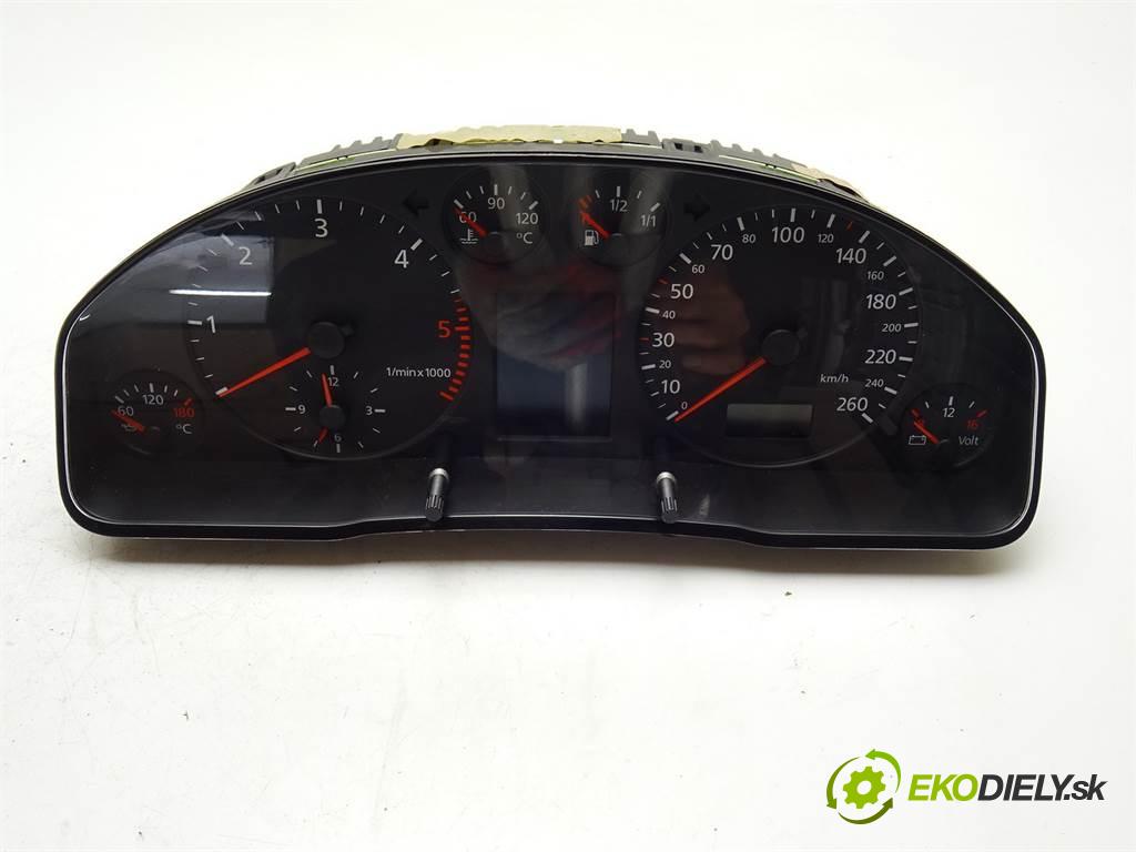 Audi A4 B5 FL  1998 110 kW KOMBI 5D 2.5TDI 150KM 96-01 2500 Prístrojovka 8D0919880MX (Prístrojové dosky, displeje)