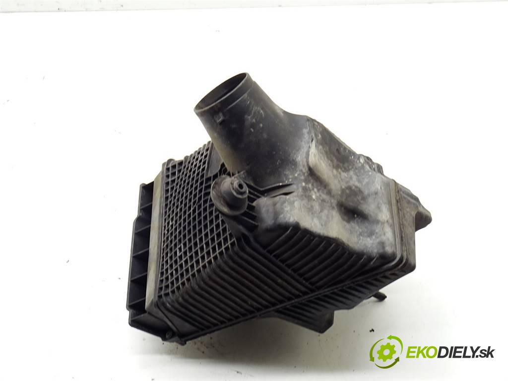 Renault Megane II  2004 83 kW SEDAN 4D 1.6B 113KM 02-08 1600 obal filtra vzduchu 8200369755 (Kryty filtrů)