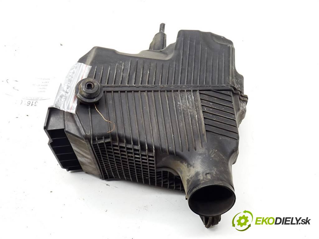 Renault Megane II  2004 83 kW SEDAN 4D 1.6B 113KM 02-08 1600 obal filtra vzduchu 8200369755 (Kryty filtrů)