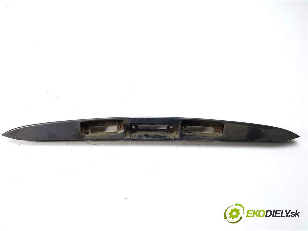 Hyundai i30 LIFT  2010 66 kW KOMBI 5D 1.6CRDI 90KM 07-12 1600 lišta dveří zadní část 87370-2R300 (Lišty)