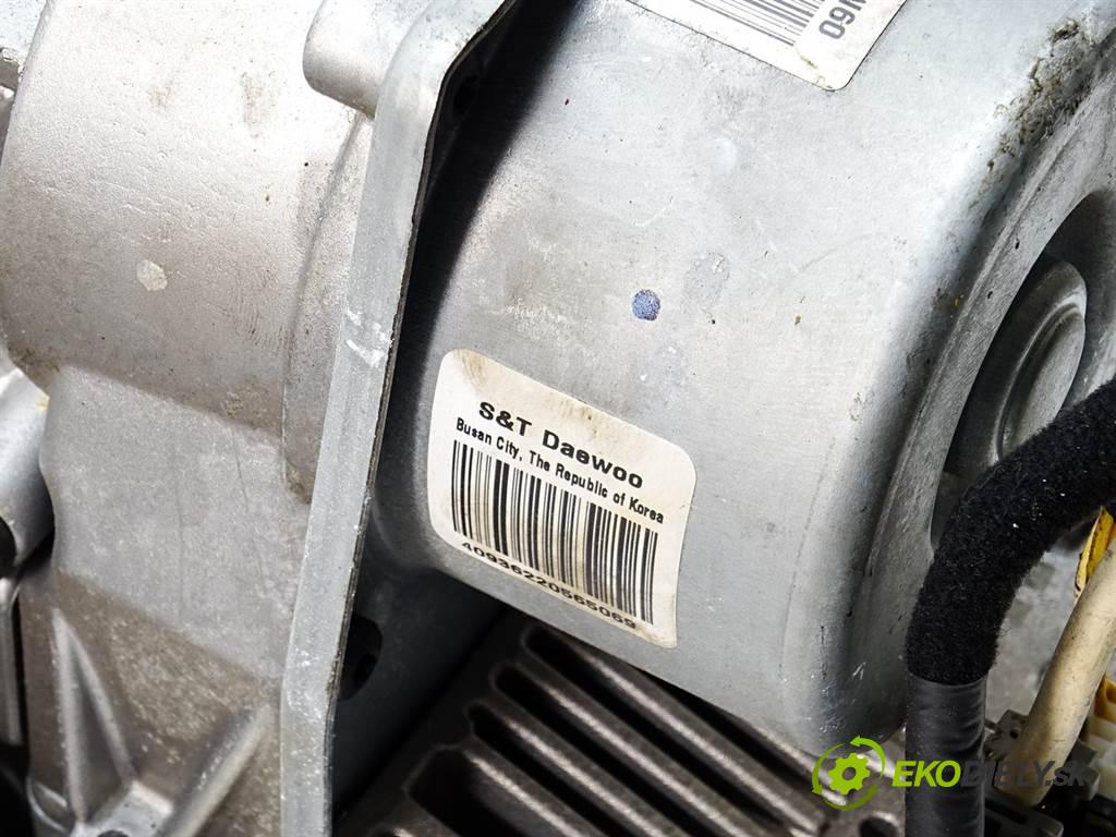 Hyundai i30 LIFT  2010 66 kW KOMBI 5D 1.6CRDI 90KM 07-12 1600 pumpa servočerpadlo 563002L700 (Servočerpadlá, pumpy řízení)