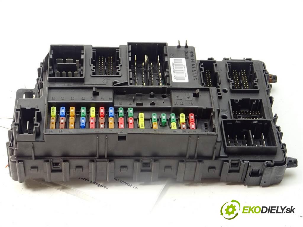 Ford Mondeo Mk5    SEDAN 4D 2.0 HYBRID 186KM 14-   Modul BCM GG9T-15604 BDA (Ostatné)