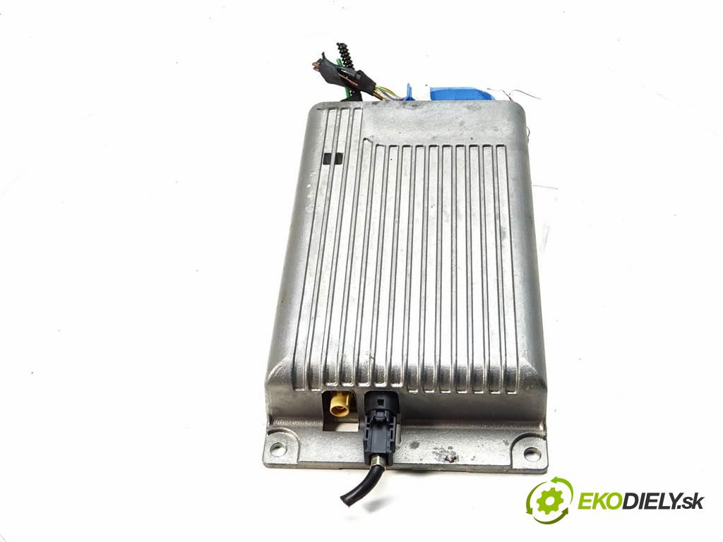 BMW 5 E60    E61 KOMBI 5D 2.0D 177KM 02-10  Modul BLUETOOTH MULF2 68296346