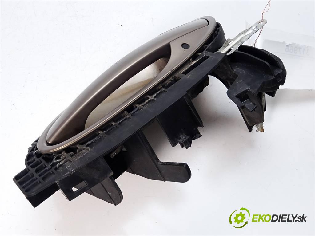 BMW 7 E65    LIFT SEDAN 4D 3.0D 231KM 01-08  Kľučka predný ľavá strana vonkajšia  (Vonkajšie predné ľavé)