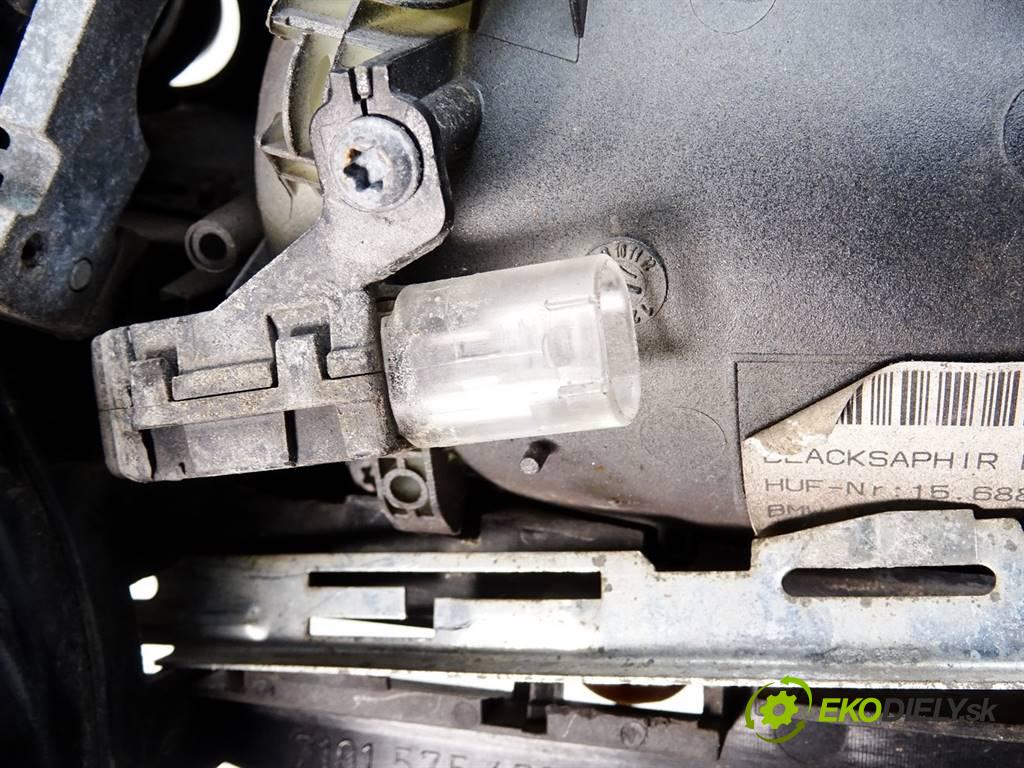 BMW 7 E65    LIFT SEDAN 4D 3.0D 231KM 01-08  Kľučka predný ľavá strana vonkajšia  (Vonkajšie predné ľavé)