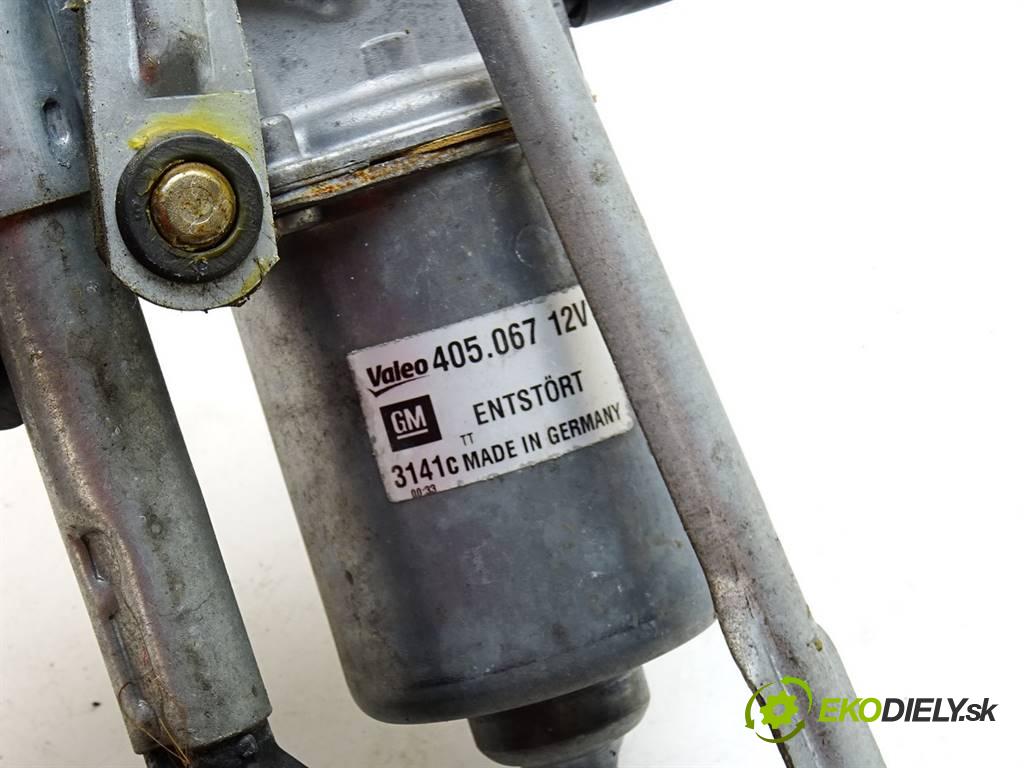 Opel Corsa D   2011 63 kW LIFT HATCHBACK 5D 1.2B 86KM 06-14 1200 Mechanizmus stieračov predný 13182340 (Motorčeky stieračov predné)