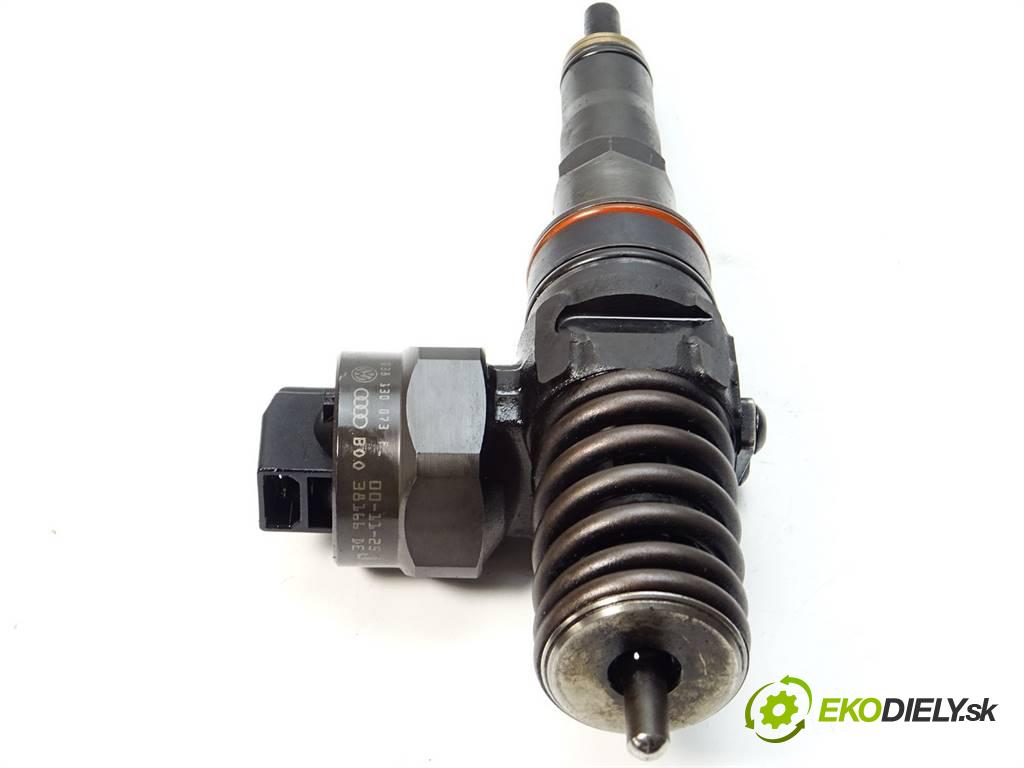 Volkswagen Bora  2000 85 kW SEDAN 4D 1.9TDI 115KM 98-05 1900 POMPOWTRYSKIWACZ 0414720007 (Vstrekovače)