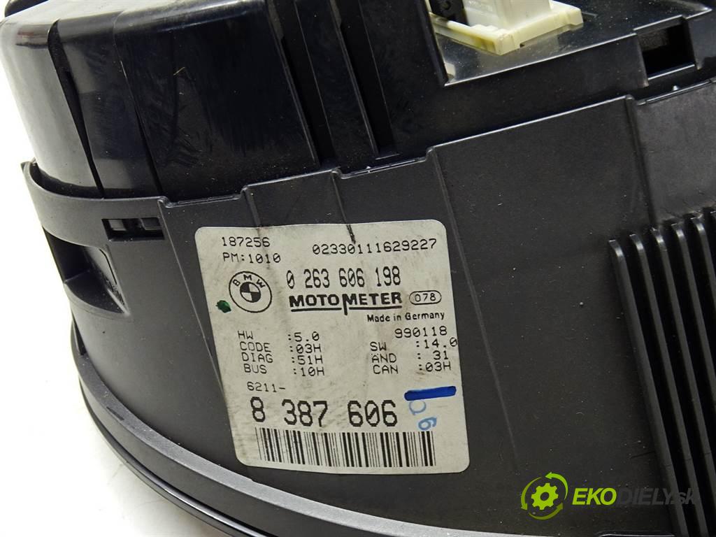 BMW 3 E46  1999 100 kW SEDAN 4D 2.0D 136KM 98-03 2000 Prístrojovka 8387606 (Prístrojové dosky, displeje)