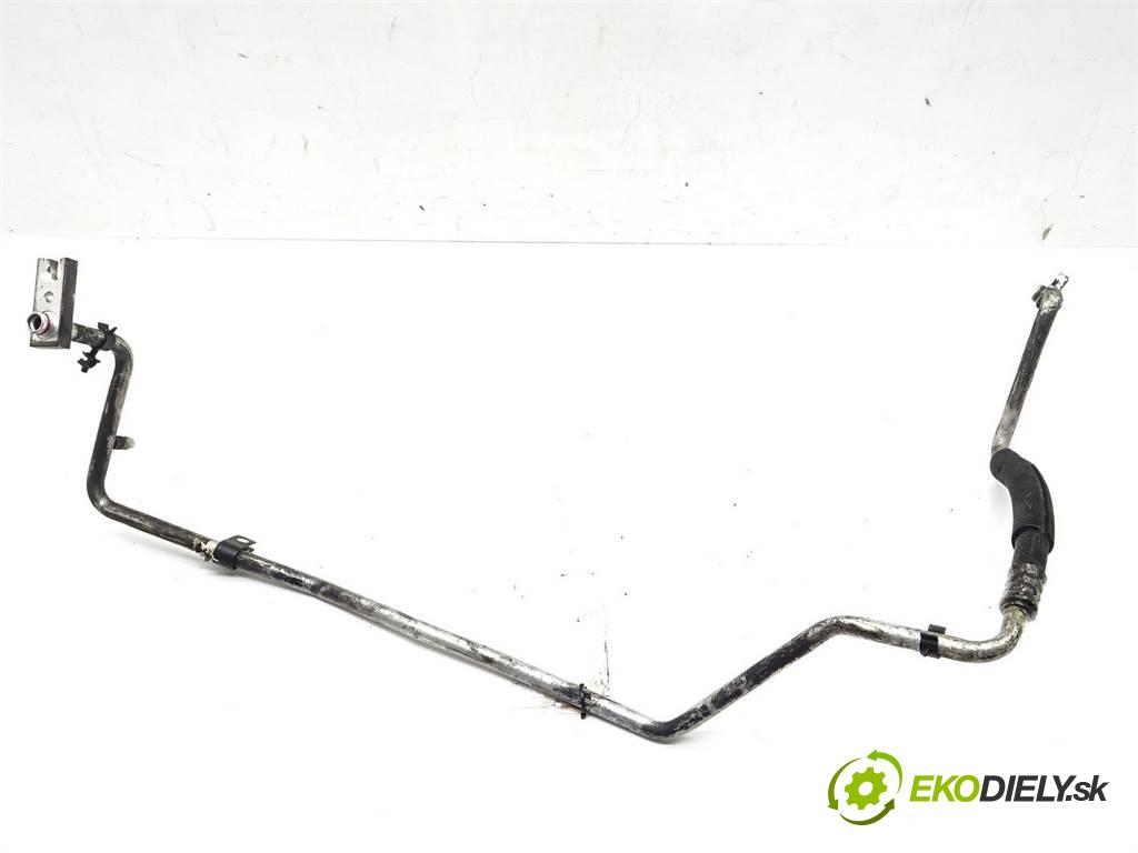 Jeep Grand Cherokee WJ    LIFT 2.7CRD 163KM 98-04  rúrka klimatizace  (Rozvody klimatizace)