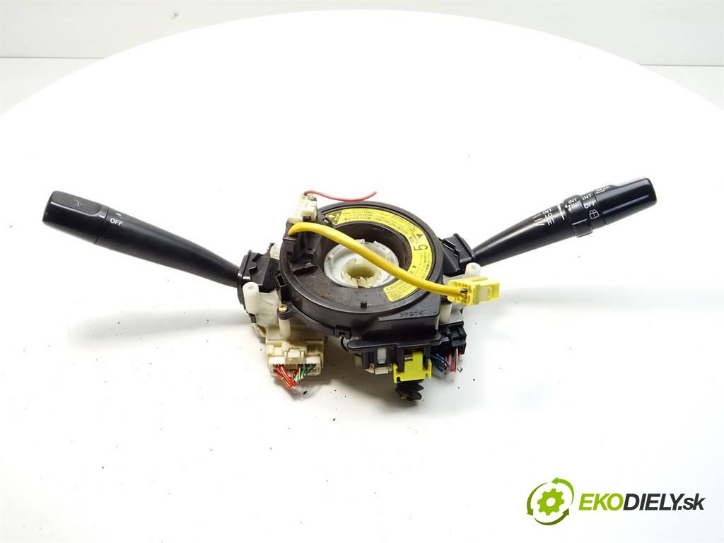 Toyota Corolla E11  1997  HATCHBACK 5D 1.4B 86KM 97-02 1300 Prepínač kombinovaný  (Prepínače, spínače, tlačidlá a ovládače kúrenia)