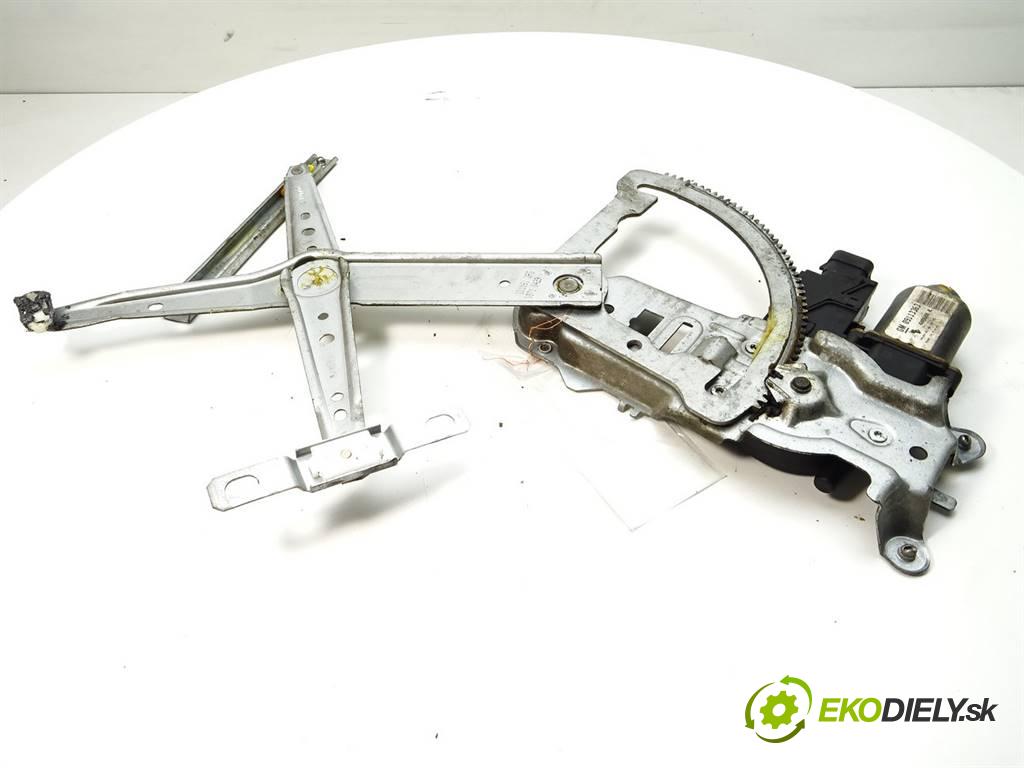 Opel Corsa C  2001 55 kW HATCHBACK 3D 1.2B 75KM 00-06 1200 mechanismus okna přední část levý 09113363