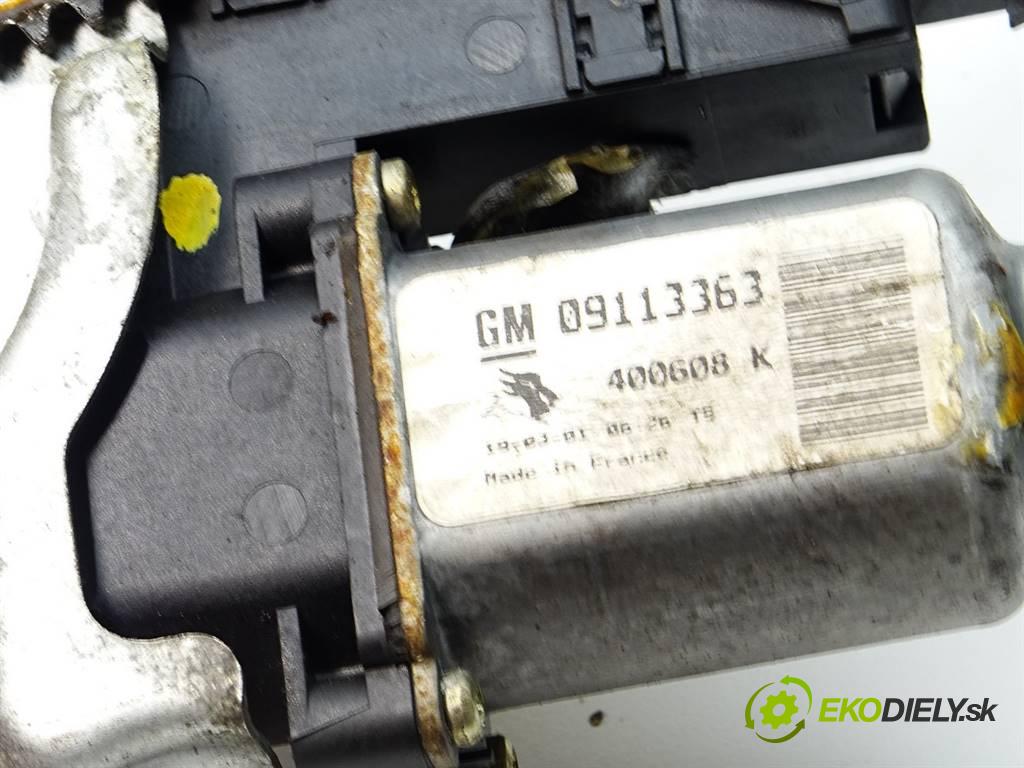 Opel Corsa C  2001 55 kW HATCHBACK 3D 1.2B 75KM 00-06 1200 mechanismus okna přední část levý 09113363