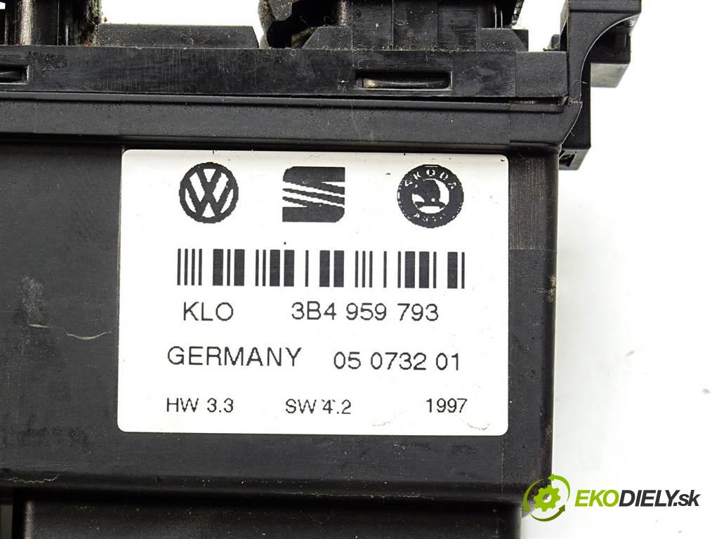 Volkswagen Passat B5    A  Prepínač okien 3B4959793 (Prepínače, spínače, tlačidlá a ovládače kúrenia)