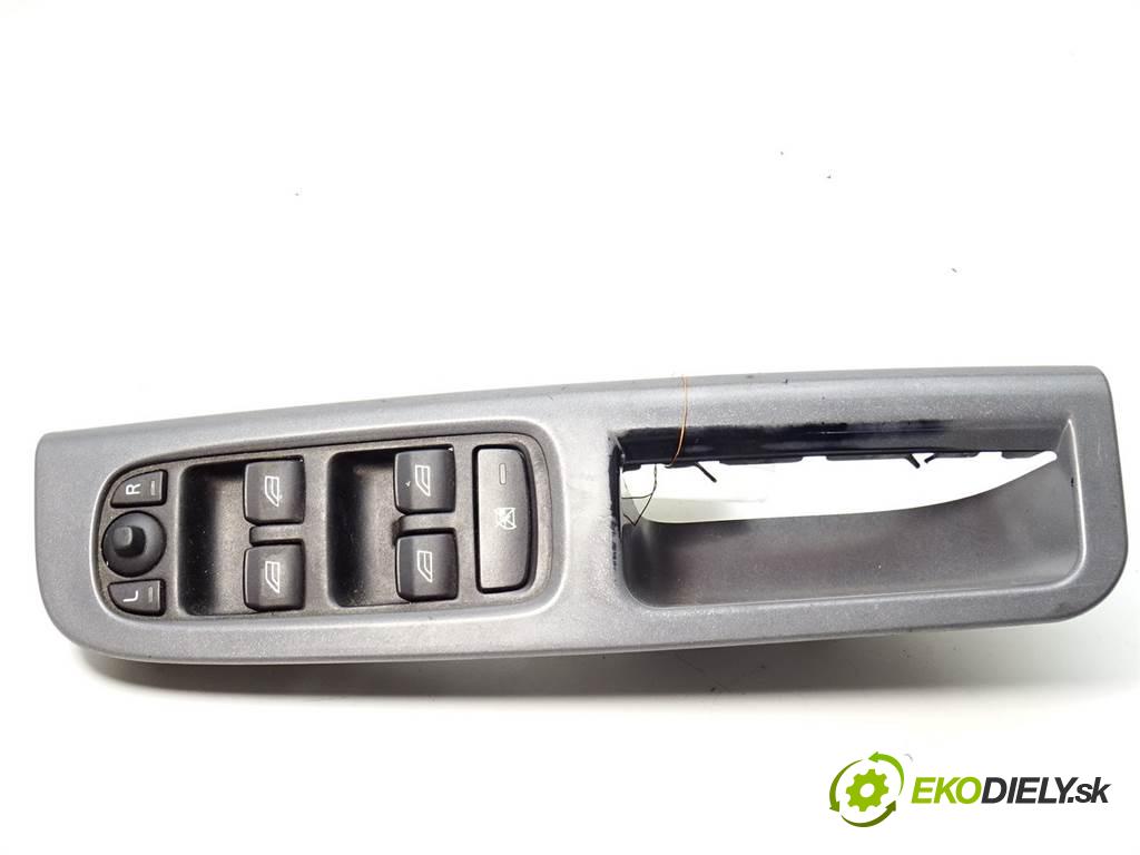 Volvo V50  2006 100 kW KOMBI 5D 2.0D 136KM 04-12 2000 Prepínač okien 30773427 (Prepínače, spínače, tlačidlá a ovládače kúrenia)