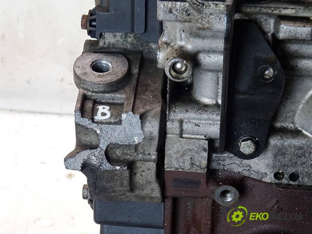 Volvo V50  2006 100 kW KOMBI 5D 2.0D 136KM 04-12 2000 motor D4204T (Motory (kompletní))