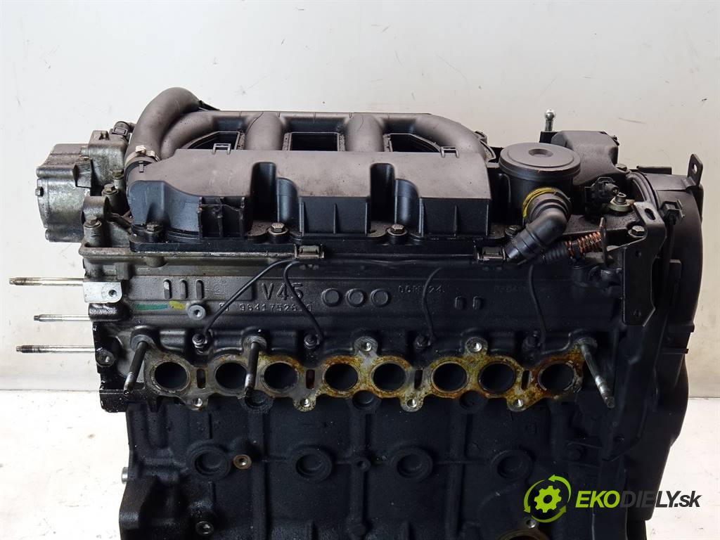 Volvo V50  2006 100 kW KOMBI 5D 2.0D 136KM 04-12 2000 motor D4204T (Motory (kompletní))