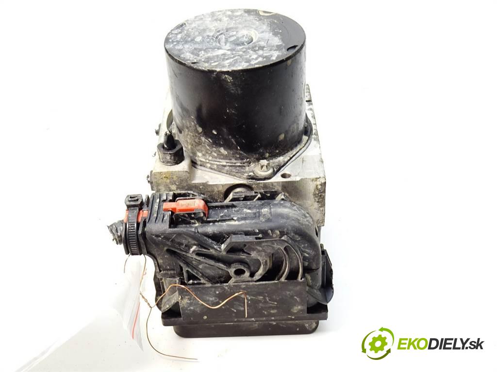 Volkswagen Polo IV 9N  2004 40 kW HATCHBACK 5D 1.2B 54KM 01-09 1200 Pumpa ABS 6Q0614117C (Pumpy ABS)