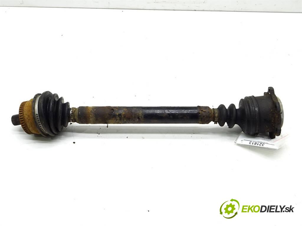 Volkswagen Passat B5  1998 81 kW SYNCRO KOMBI 1.9TDI 110KM  1900 poloos pravá  (Poloosy)