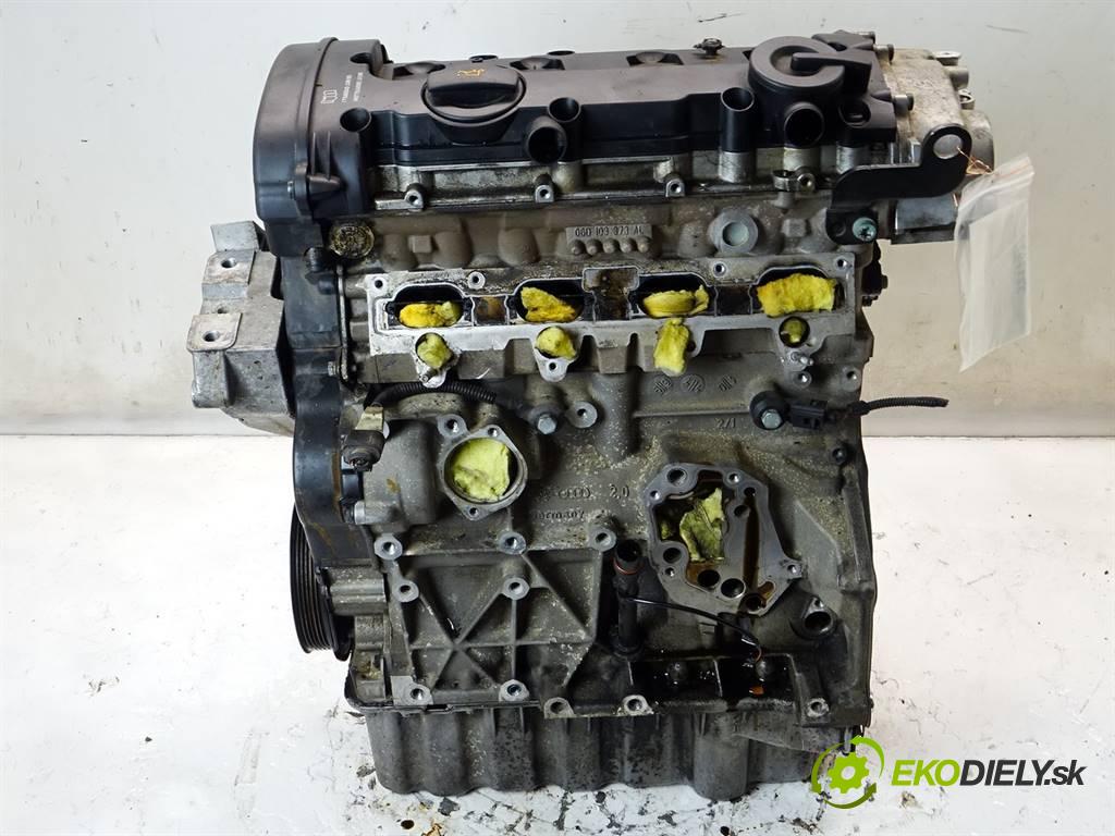 Audi A3 8P  2004 150KM HATCHBACK 3D 2.0FSI 150KM 03-08 2000 motor AXW (Motory (kompletní))