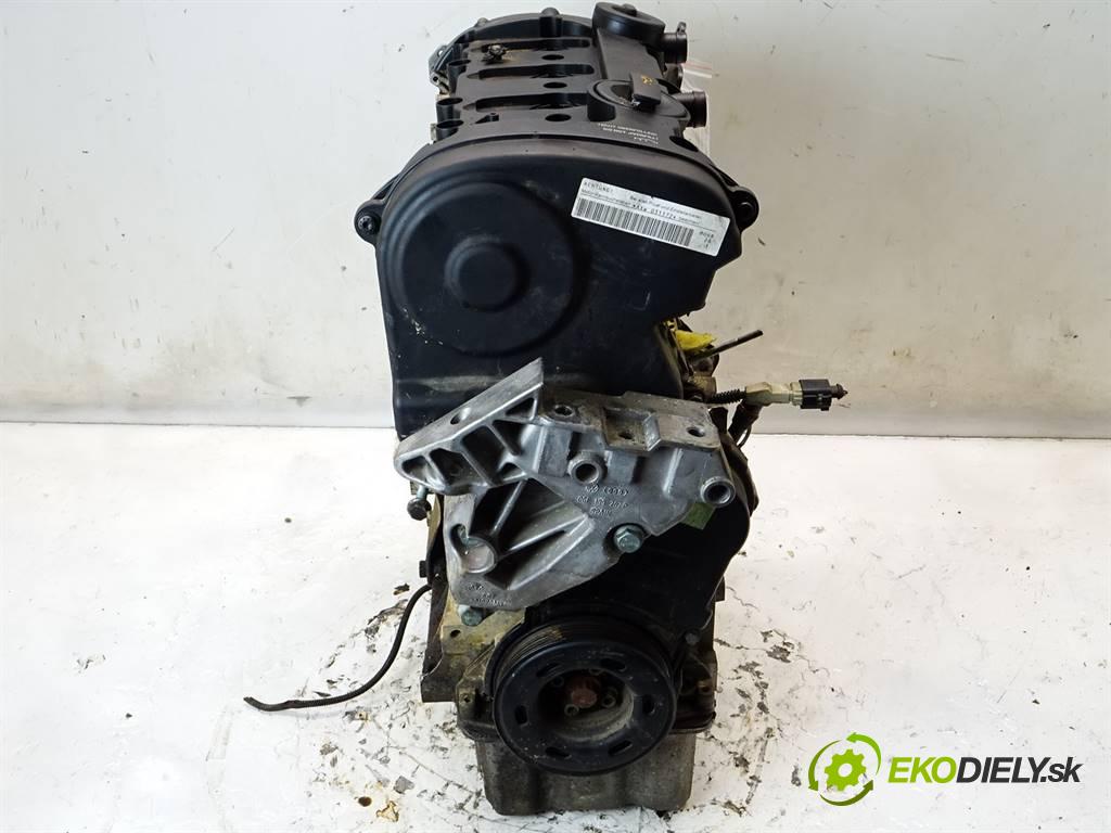 Audi A3 8P  2004 150KM HATCHBACK 3D 2.0FSI 150KM 03-08 2000 motor AXW (Motory (kompletní))