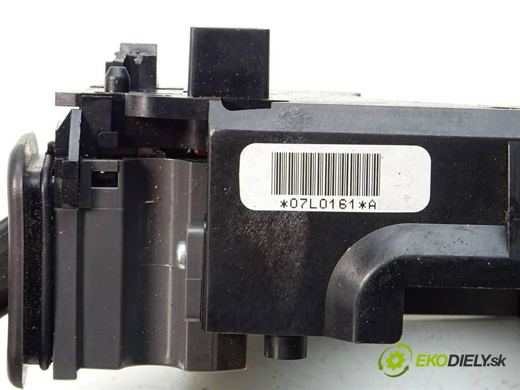 Volvo XC90 I  2003 200 kW 2.9T T6 272KM 02-06 3000 Prepínač kombinovaný 8685487 (Prepínače, spínače, tlačidlá a ovládače kúrenia)