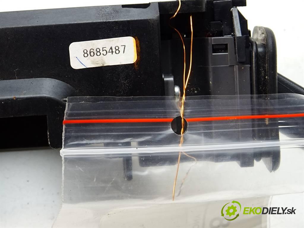 Volvo XC90 I  2003 200 kW 2.9T T6 272KM 02-06 3000 Prepínač kombinovaný 8685487 (Prepínače, spínače, tlačidlá a ovládače kúrenia)