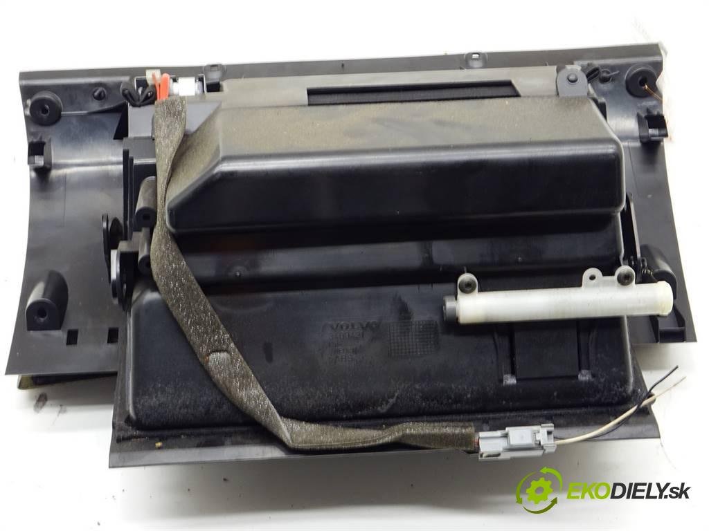 Volvo XC90 I  2003 200 kW 2.9T T6 272KM 02-06 3000 Priehradka, kastlík spolujazdca 3409563 (Priehradky, kastlíky)