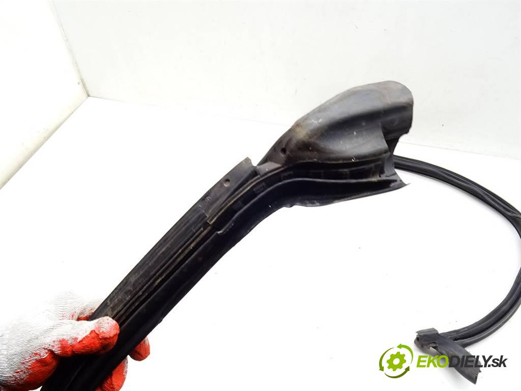 Mini One    COOPER R50 R52 R53 CABRIO 1.6B 90KM 04-08  tesnenie strechy