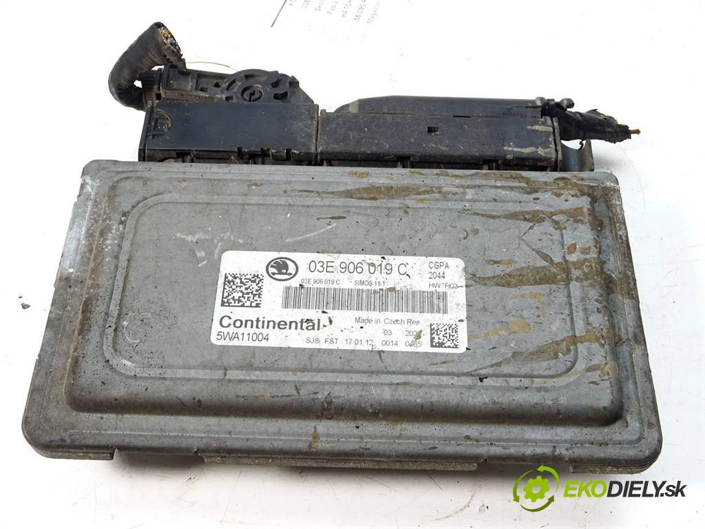 Skoda Fabia II  2012 51 kW HATCHBACK 5D 1.2B 70KM 06-14 1200 riadiaca jednotka Motor 03E906019C (Riadiace jednotky)