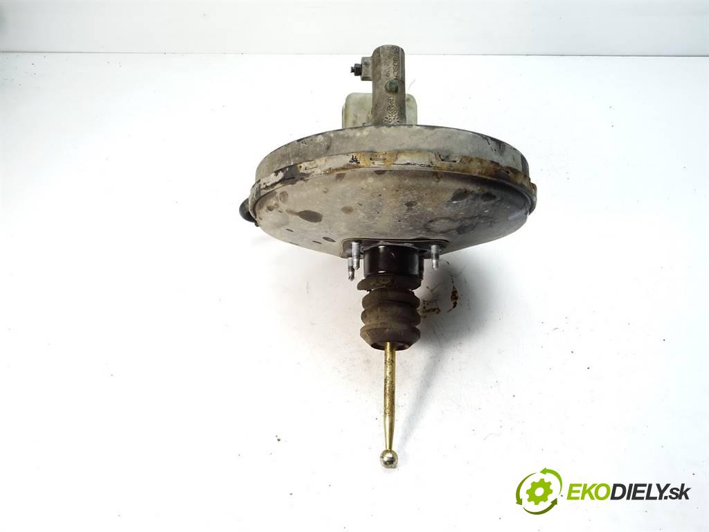 Volkswagen Golf IV  1998 55 kW HATCHBACK 5D 1.4B 75KM 97-03 1400 Posilovač Pumpa brzdová  (Posilňovače bŕzd)