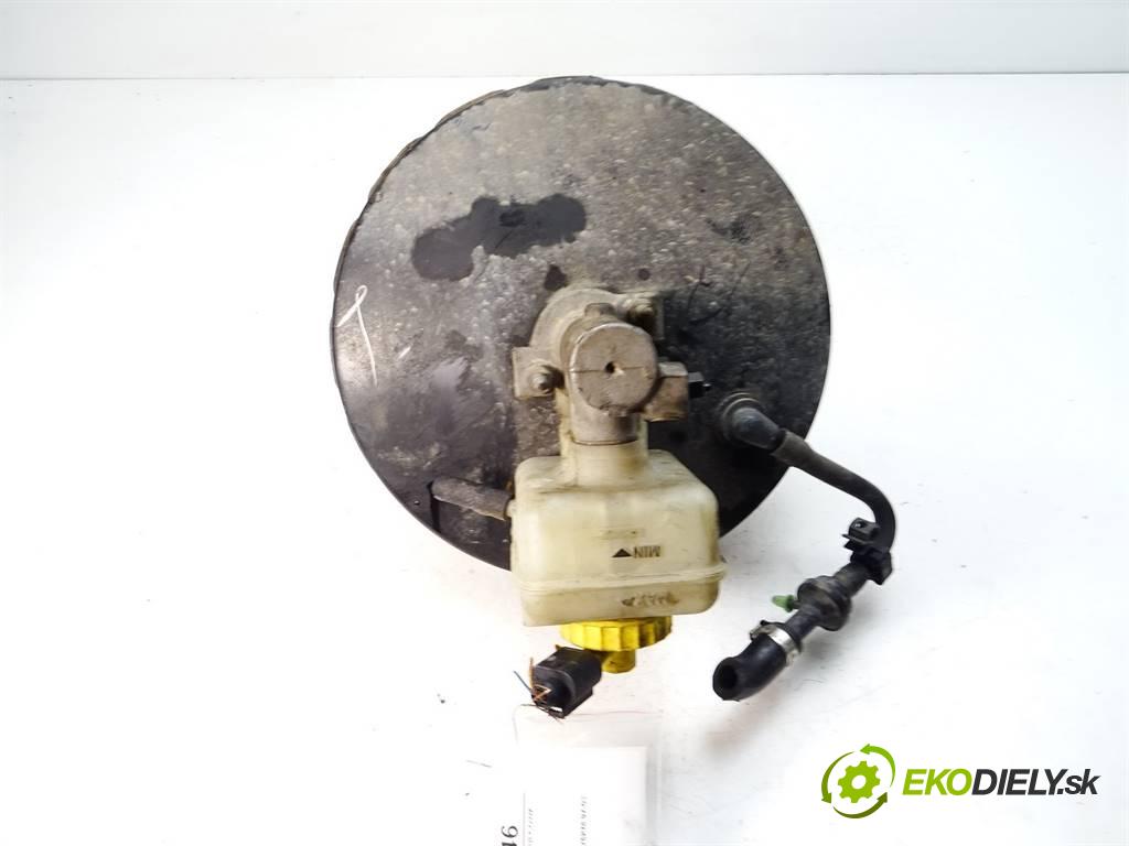 Volkswagen Golf IV  1998 55 kW HATCHBACK 5D 1.4B 75KM 97-03 1400 Posilovač Pumpa brzdová  (Posilňovače bŕzd)