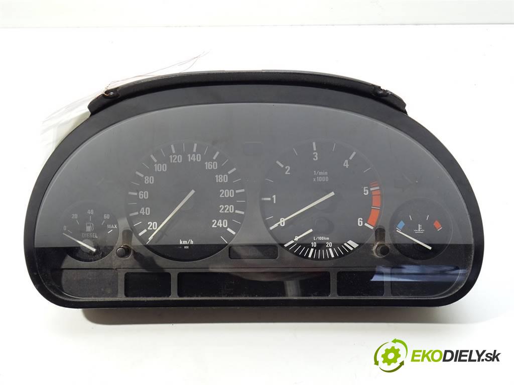 BMW 7 E38  1996 105 kW SEDAN 2.5TDS 143KM 94-01 2500 Prístrojovka 8369039 (Prístrojové dosky, displeje)