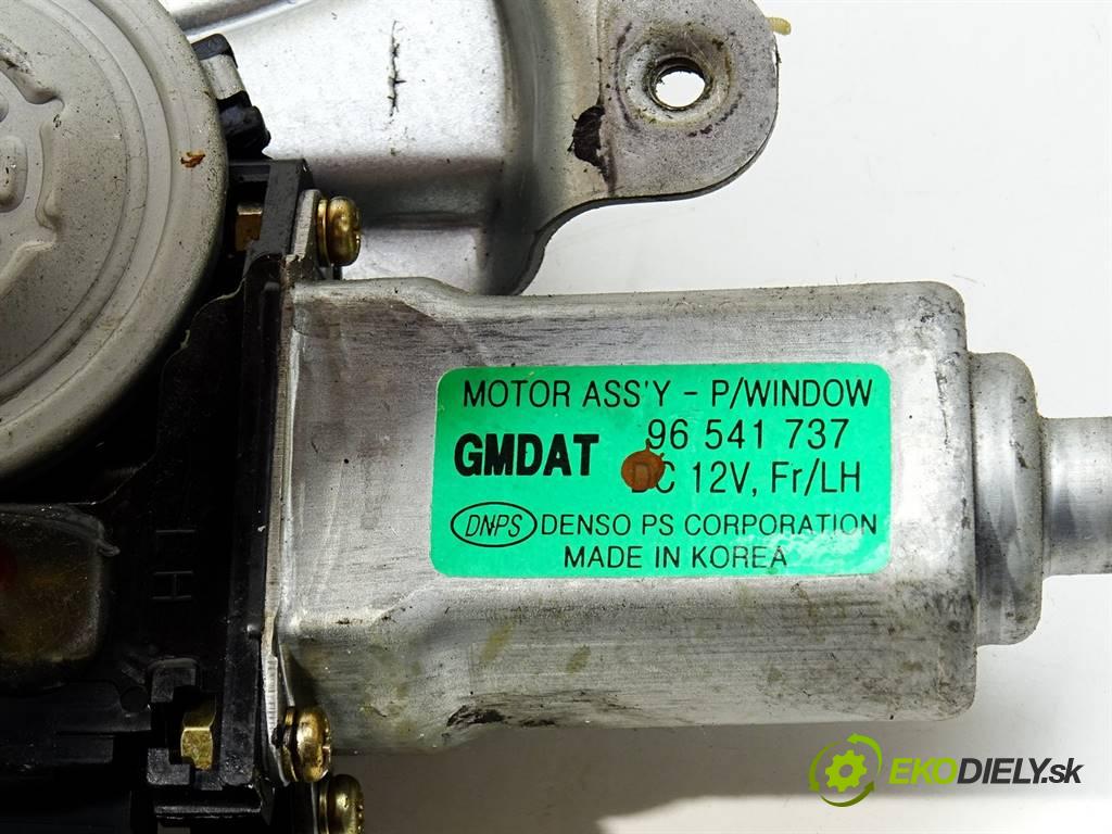 Daewoo Kalos  2004 53 kW T200 HATCHBACK 5D 1.2B 72KM 02-08 1200 mechanismus okna přední část levý 96541737