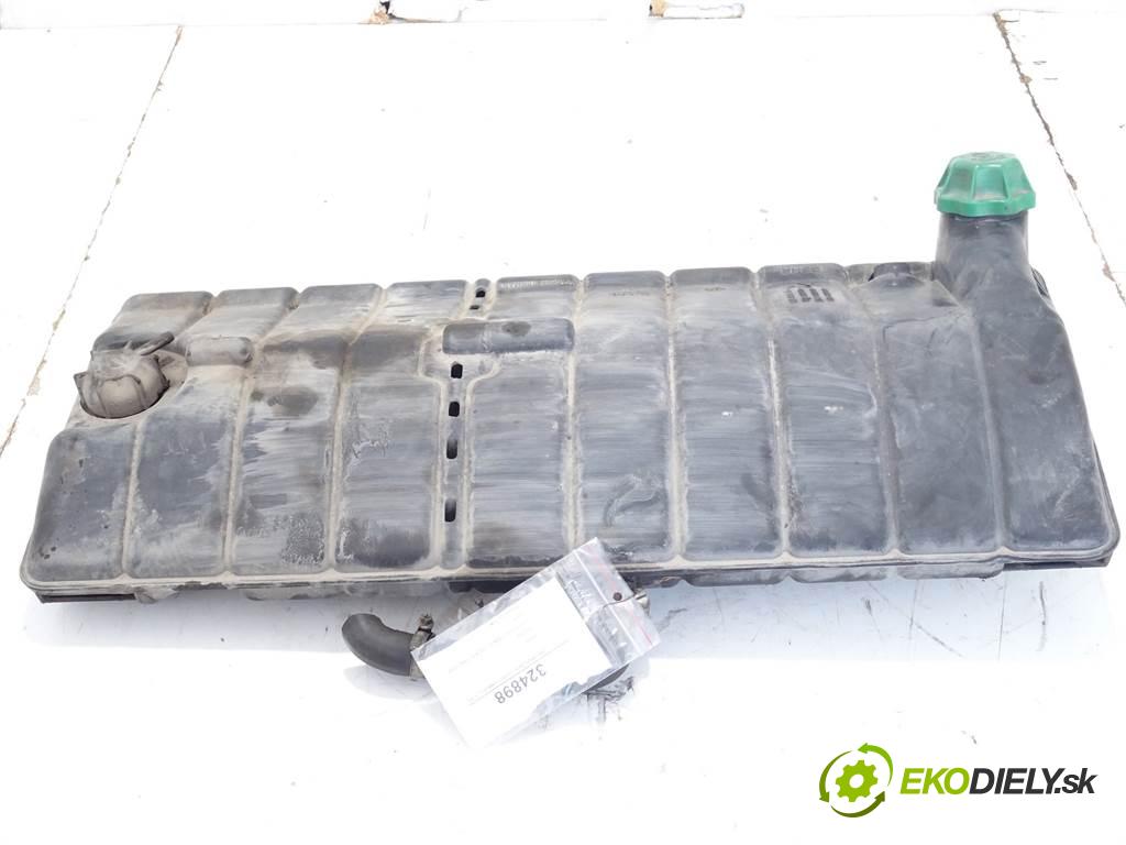 MAN 18.232 LM 18.232 169kW 230 KM 1992-2005 1995 169kW (230KM) LM 18.232 169kW 230 KM 1992-2005 6871 nádržka vyrovnávací kapaliny chadicího 81061026100 (Vyrovnávací nádržky)