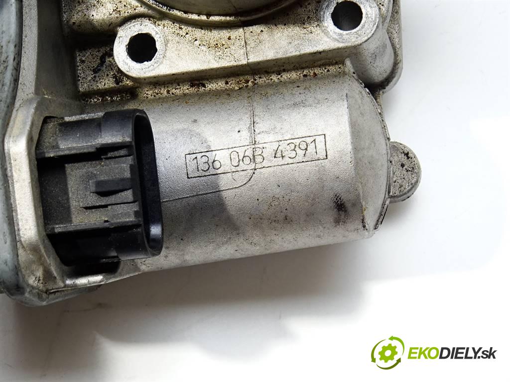 Opel Astra G    1.6B  škrtíci klapka 25177983 (Škrticí klapky)